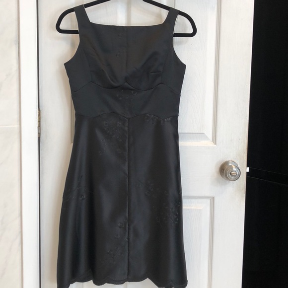 Pinup Girl Dress - Picture 2 of 5